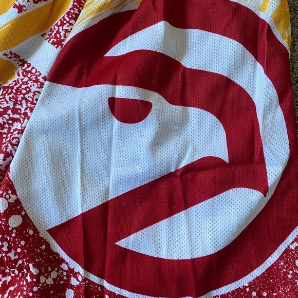 NBA Atlanta Hawks Mitchell and Ness Jumbotron sublimated shorts - Picture 5 of 8